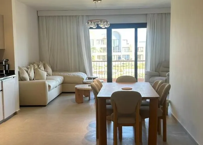 Cozy 1br Duplex Retreat In Kamaran شقة