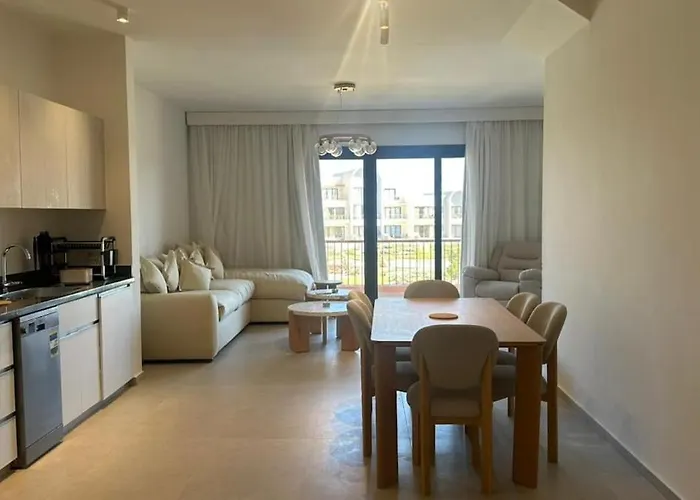 Cozy 1br Duplex Retreat In Kamaran الغردقة