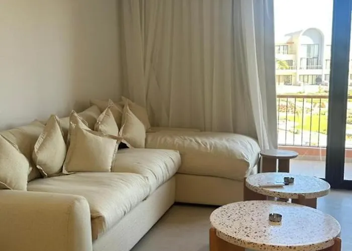 Cozy 1br Duplex Retreat In Kamaran