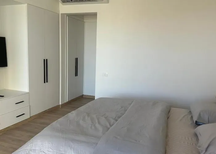 Cozy 1br Duplex Retreat In Kamaran شقة *